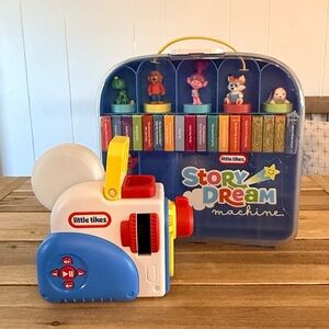 Little Tikes Story Dream Machine Bundle